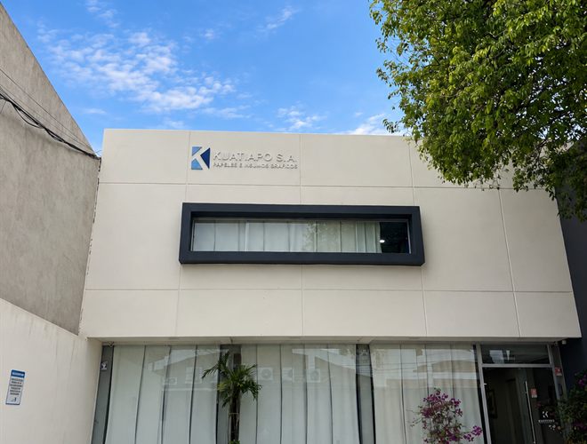 Fachada Oficina Central — Fernando de la Mora